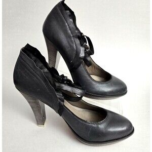 Y2K DKNY Lorens Maryjane Heel Graphite Gray Ruffle Straps Women's Size 7 Euro 37